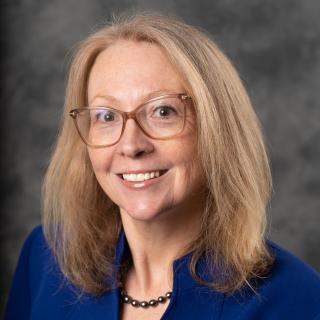 Headshot of Heather McLaughlin